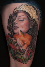 腿部彩色哭泣女人与狐狸纹身图案