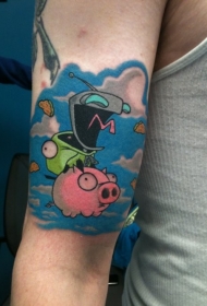 手臂可爱的卡通飞天小猪纹身图案