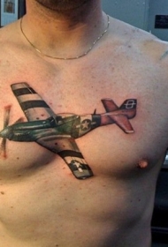 胸部彩色小飞机纹身图案