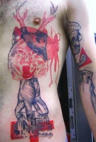 胸部彩色神秘狼头手房子纹身图案