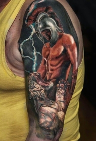 彩色肩部古代战士与老虎纹身图案
