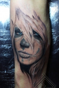 手臂墨西哥式彩色女郎纹身图案