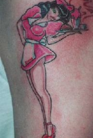 腰部彩色性感的女服务生纹身图案