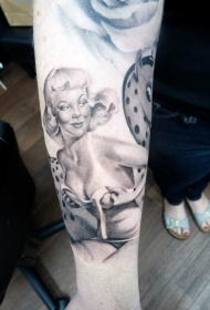 手臂灰色欧美性感美女纹身图案