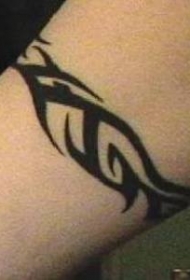 黑色经典部落手镯纹身图案