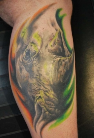 腿部彩色油墨色犀牛纹身图案
