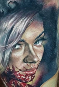 腿部彩色恐怖风格血腥女人肖像纹身