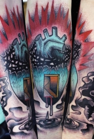 手臂超现实主义风格的神秘心脏纹身图案