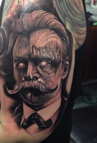 肩部棕色超现实主义风格人物肖像纹身