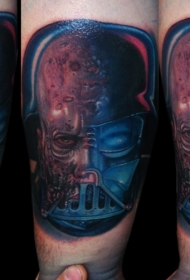 手臂新学校风格彩色达斯·维德面具纹身
