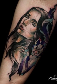 手臂彩色新学校风格的妇女和小猴子纹身