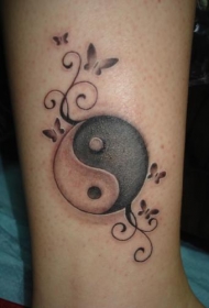 腿部棕色阴阳八股纹身图案