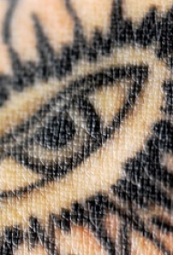 愤怒的眼睛纹身图案