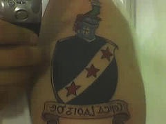 格鲁吉亚盾牌徽章纹身图案