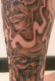 小腿丑陋的小丑纹身图案