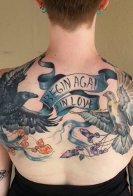 背部可爱的彩色各种鸟类字母纹身图案