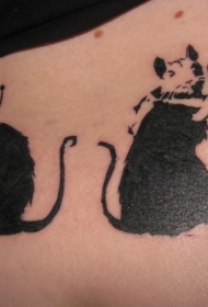 令人叹为观止的黑色大老鼠纹身图案