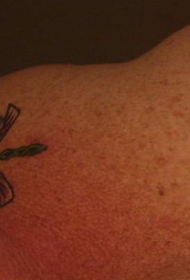 迷你彩色小蜻蜓纹身图案