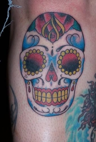 腿部彩色玫瑰糖骷髅纹身图案