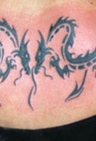 背部两个龙部落图腾纹身图案