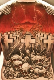 背部彩色的大墓地与骷髅和闪电纹身图案