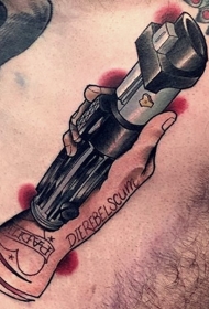 腹部彩色手光剑字母纹身图案