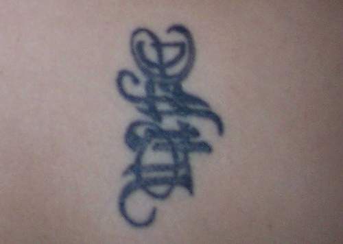 死亡花体字符纹身图案