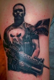 肩部黑色新学校风格彩色军事男子纹身