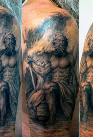 大臂海洋上的黑色海神纹身图案