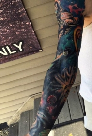 花臂彩绘大空间纹身图案