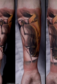 现代传统风格的彩色神秘面孔纹身图案