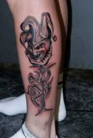 小腿邪恶的小丑部落图腾纹身图案