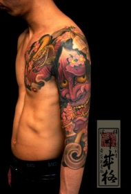 半甲日式彩绘传统蛇与般若纹身图案