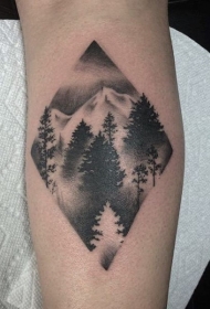 小臂点刺风格黑色山林几何纹身图案