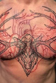 胸部彩色线条鹿头骨与心脏纹身图案