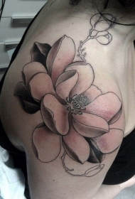 女性雕刻风格的彩色大莲花纹身图案