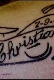 黑色线条摩托车纹身图案