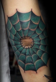彩色蜘蛛网臂部纹身图案