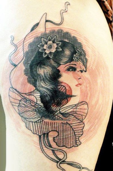 old school黑色女人与线条花朵纹身图案