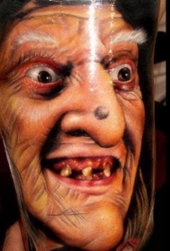 写实风格非常丑陋的女巫纹身图案