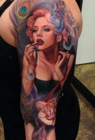 全新学校风格的彩色诱人的女人纹身图案