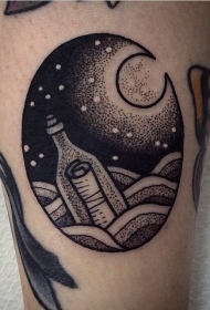 黑色点刺圆形与漂流瓶纹身图案