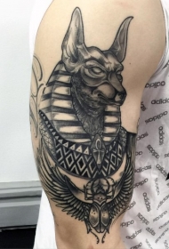 肩部黑灰埃及女神典型插画风格纹身图案