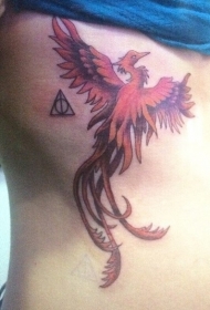 侧肋卡通神秘火凤凰纹身图案