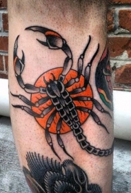 old school手绘彩色大蝎子手臂纹身图案