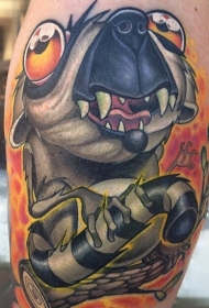 小腿丰富多彩的卡通狐猴纹身图案fe