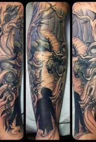 小腿有趣的黑暗森林与人类剪影纹身图案