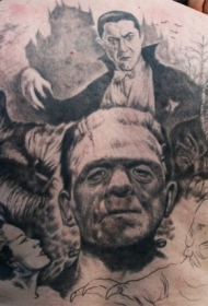 背部惊人的黑白写实恐怖电影人物纹身图案