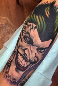 小臂new school彩色邪恶的小丑纹身图案