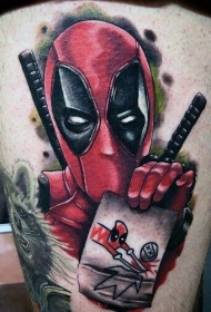 大腿彩色可爱的死侍纹身图案
